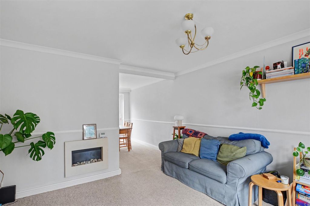 Additional image 6 of 3 bed end terrace house for saleHall Croft, Beeston, Nottingham NG9