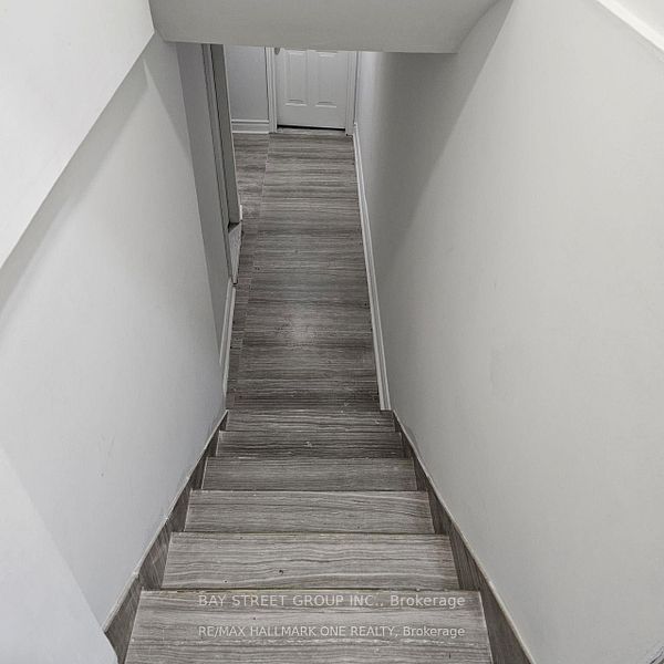 2-63 Yorkland Street, Richmond Hill, ON, L4C 9Z4