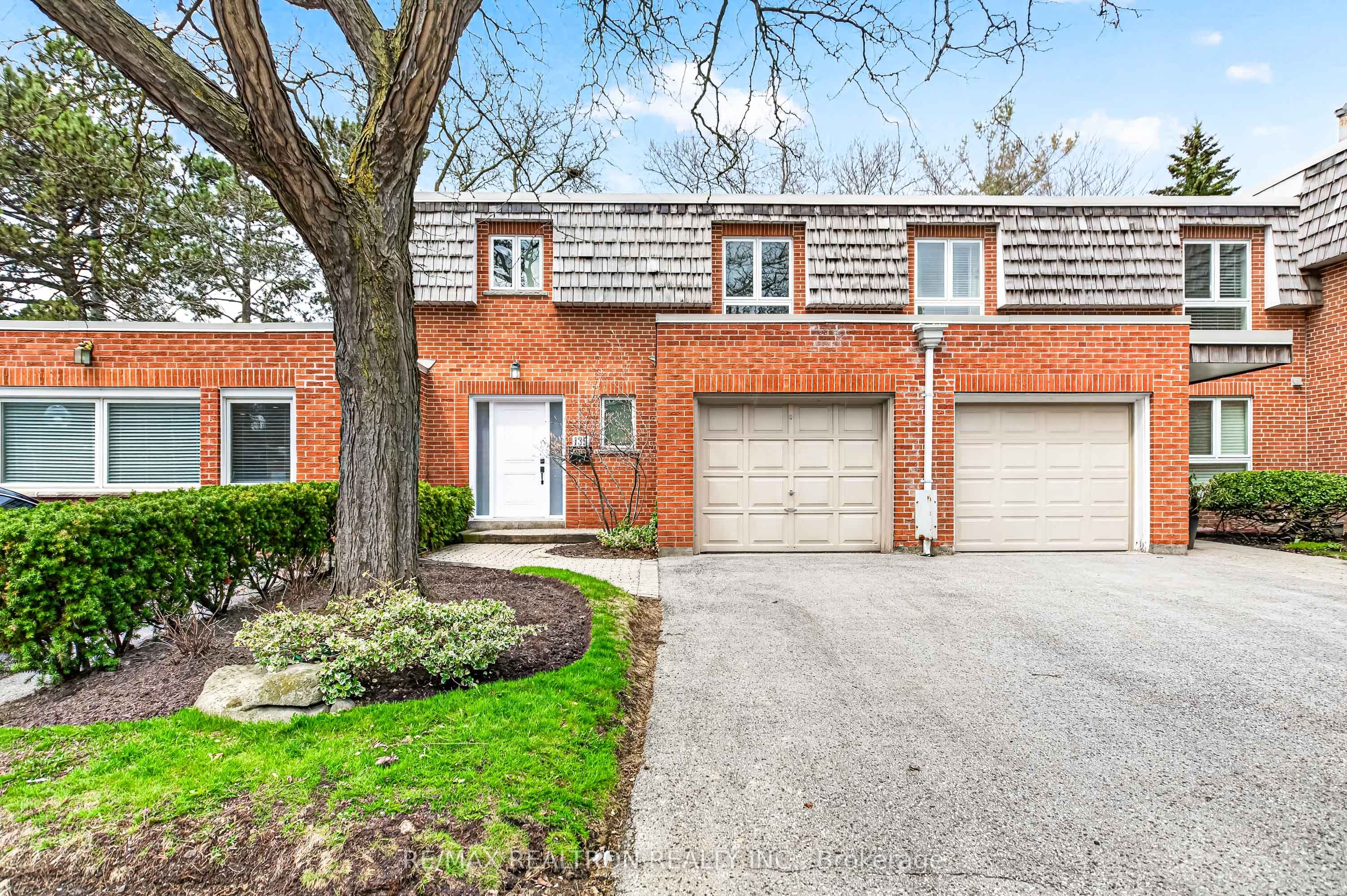 102-135 Scenic Mill Way, Toronto, ON, M2L 1T1