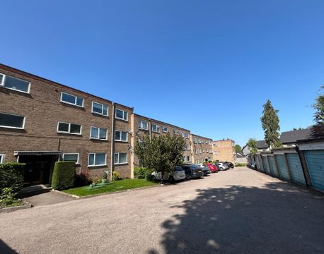 Flat 6 Tiffany Court, 18 Albert Road, Stoneygate, Leicester LE2
