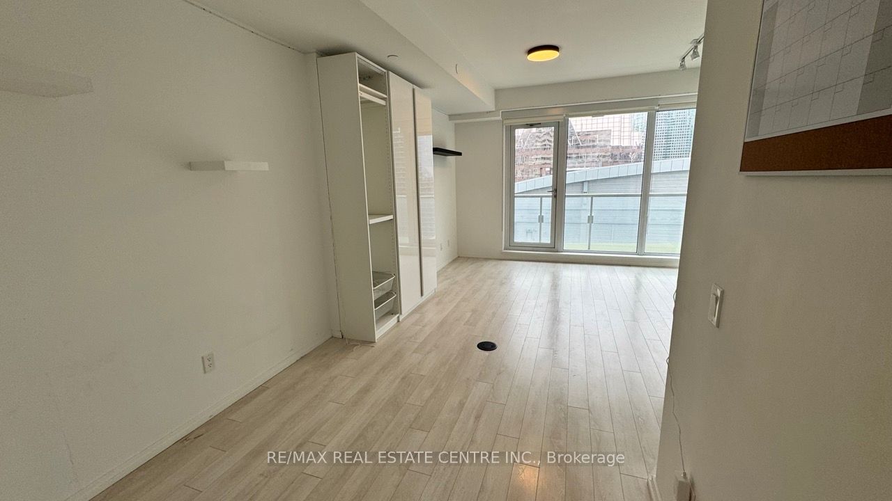 Additional image 3 of 2608-197 Yonge Street, Toronto, ON, M5B 1M4