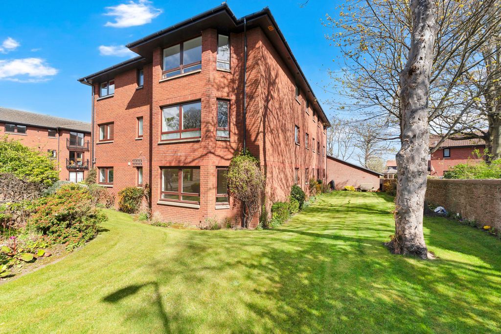 Additional image 14 of 3 bed flat for sale2 Glasclune Court, North Berwick, East Lothian EH39