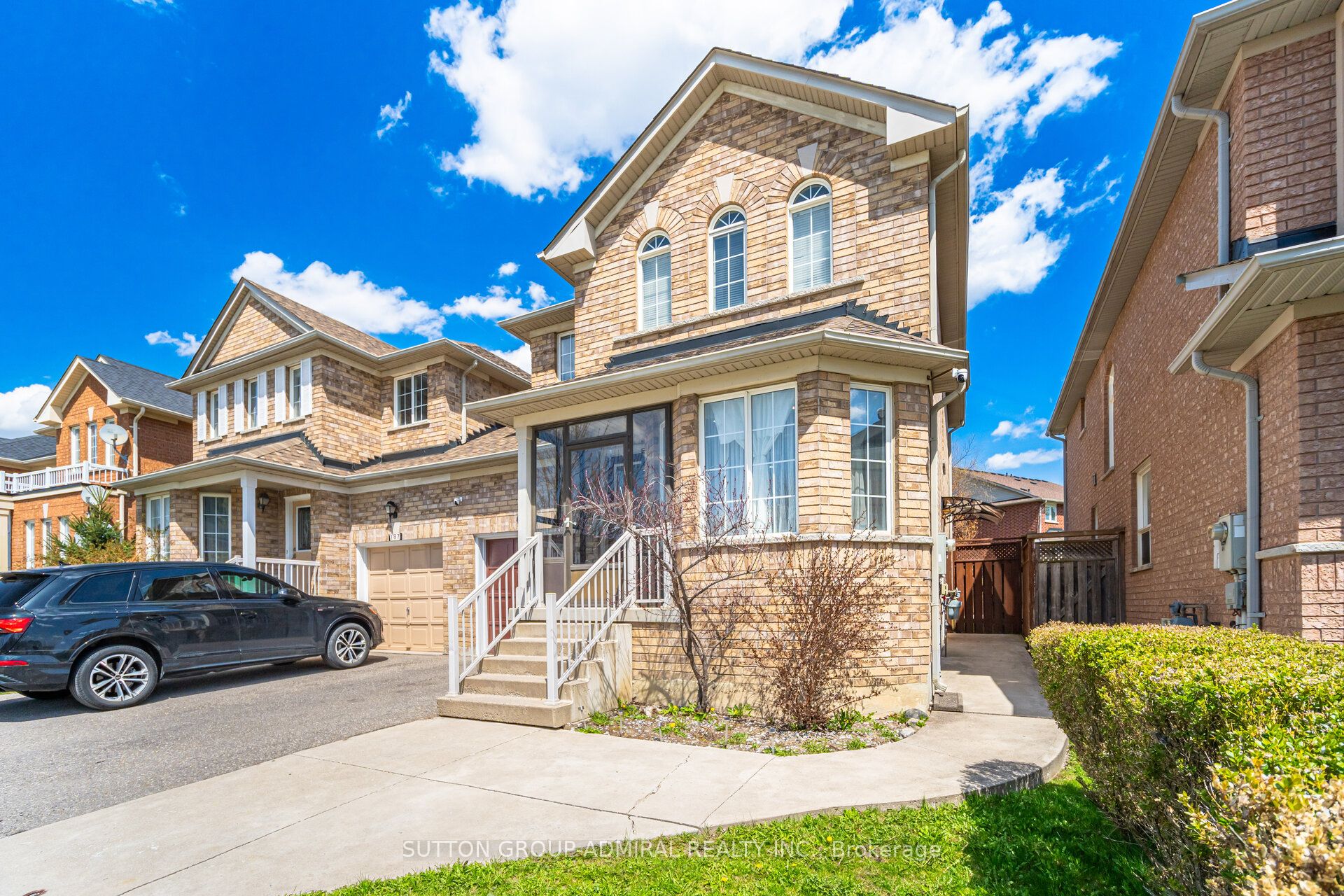Additional image 2 of 185 Red Maple Road, Richmond Hill, ON, L4B 4S6
