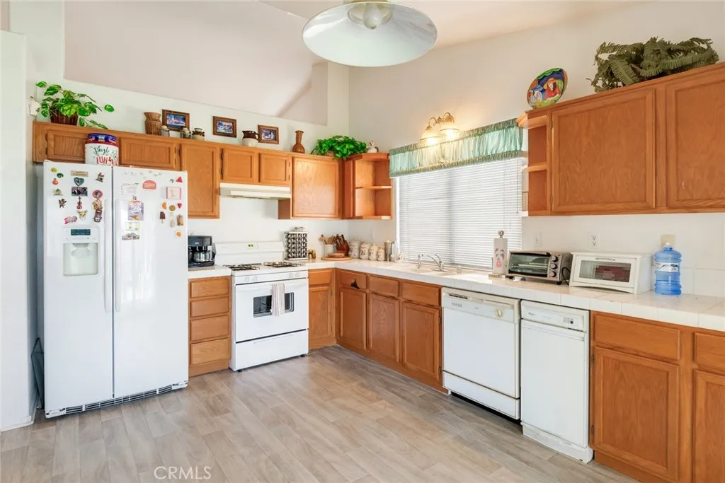 Additional image 10 of 2944 Hampton Avenue, Hemet, CA 92545