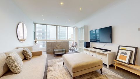 Cambridge Square, Paddington W2