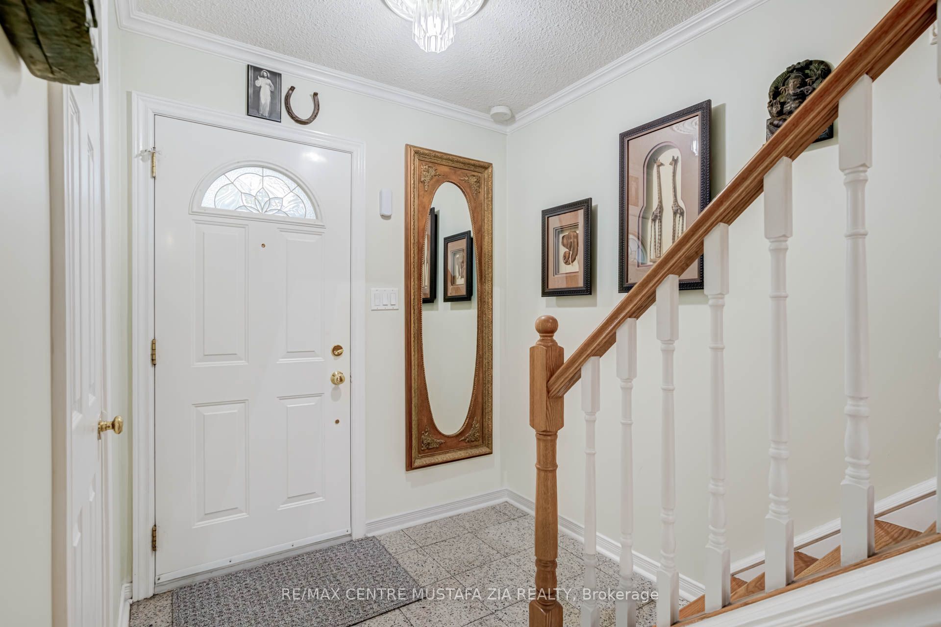 Additional image 4 of 100-2440 Bromsgrove Road, Mississauga, ON, L5J 4J7