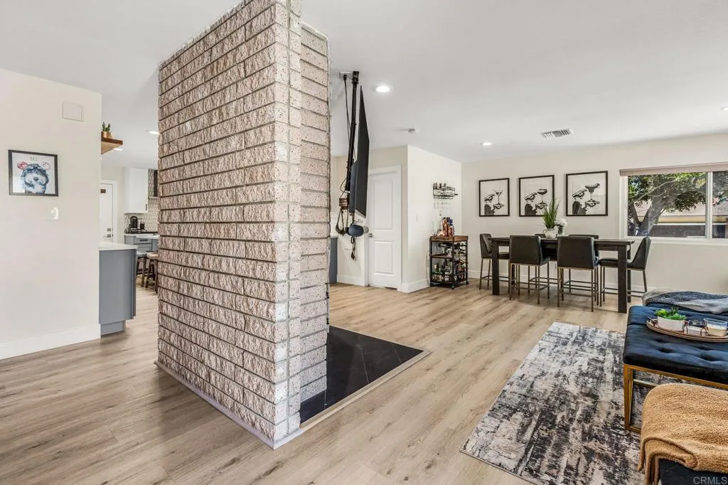 Additional image 5 of 3851 Curtis Street, San Diego, CA 92110