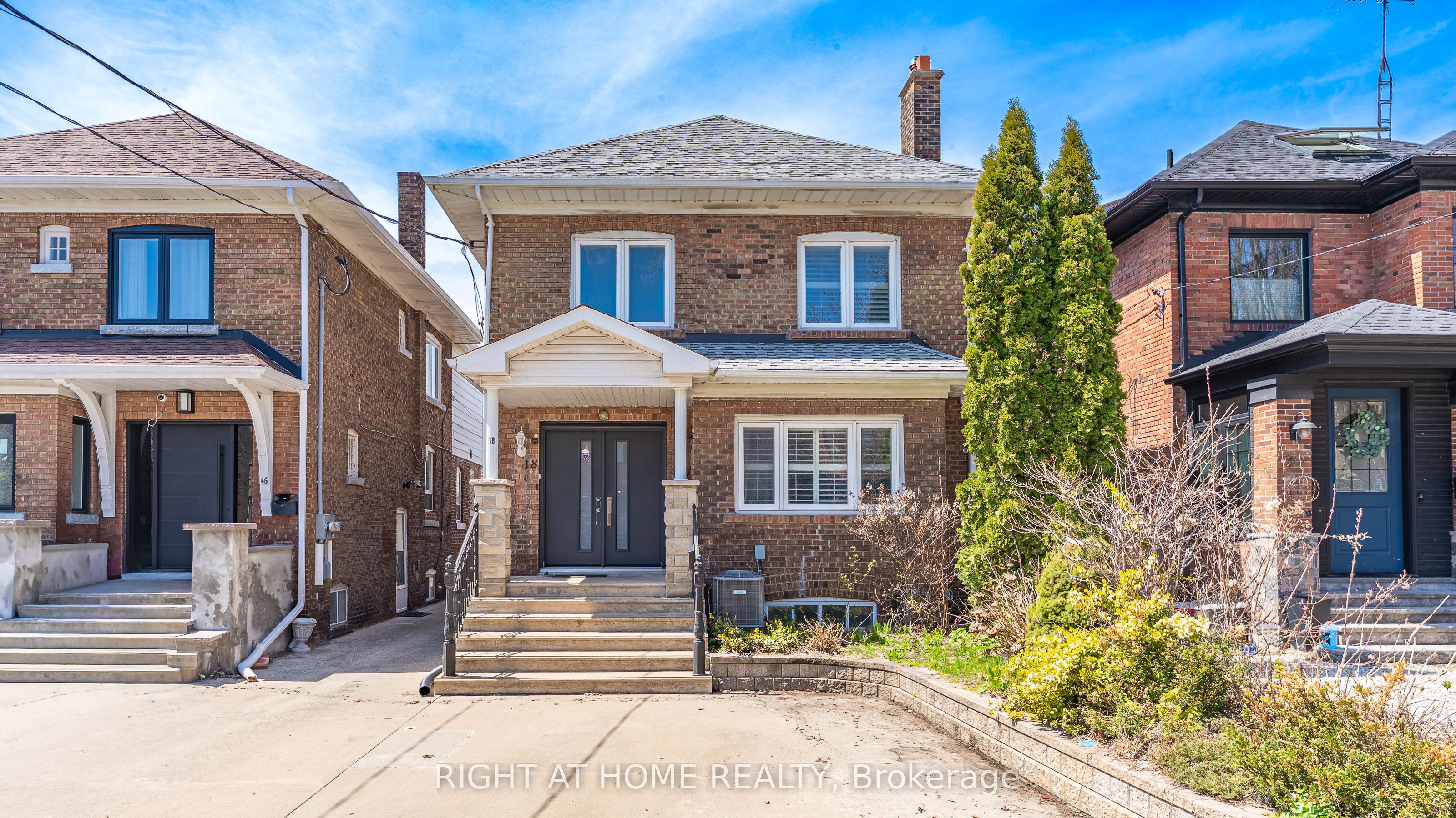 18 Rusholme Road, Toronto, ON, M6J 3H4