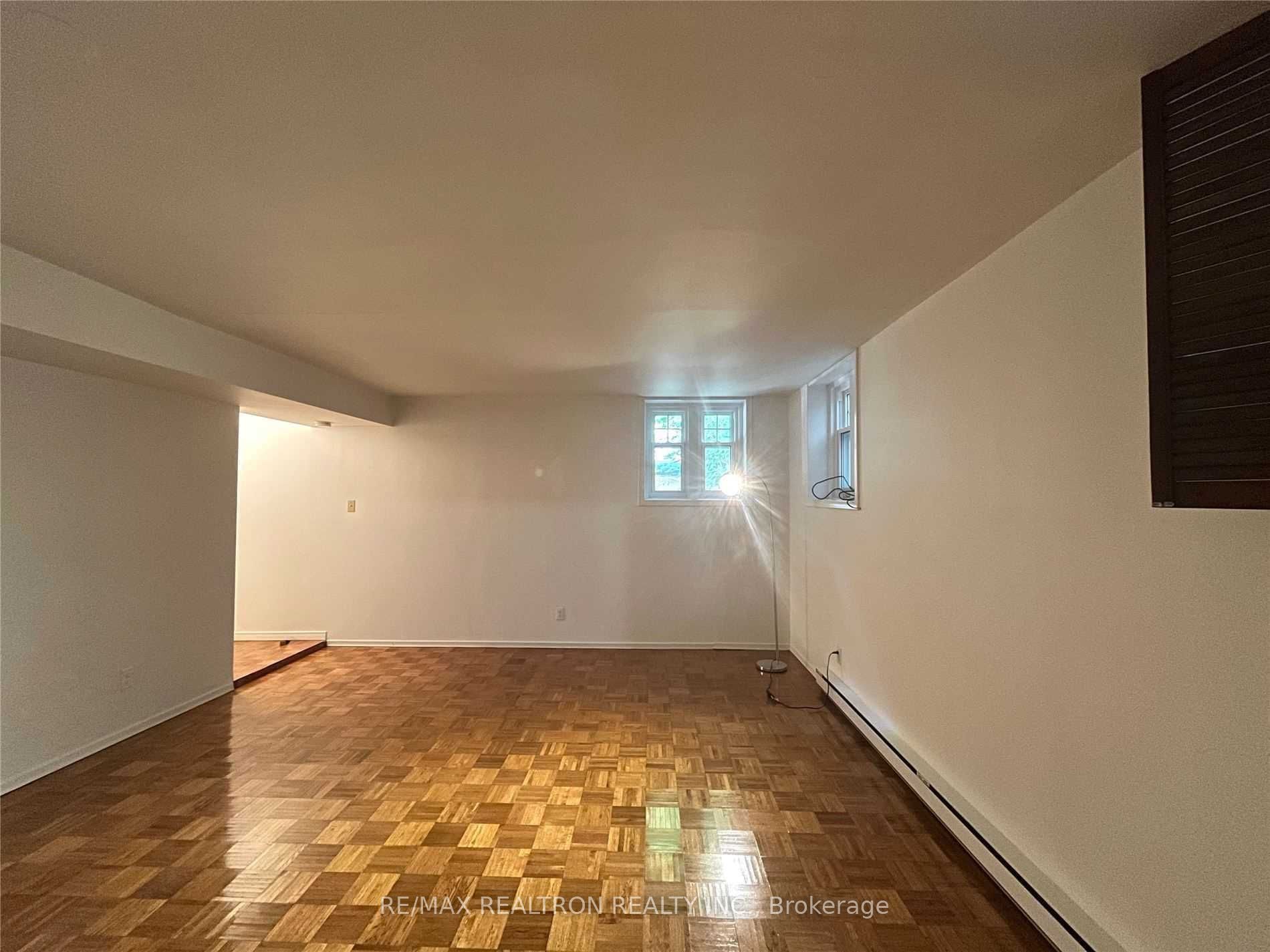 Additional image 6 of B-485 Oriole Parkway, Toronto, ON, M5P 2H9