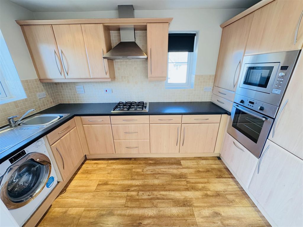 Additional image 8 of 2 bed flat to rentSandpiper House, Fleet Avenue, Hartlepool TS24