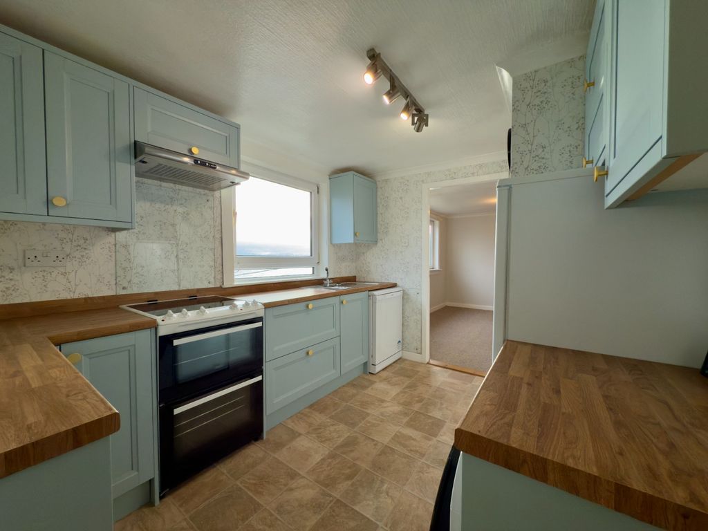 Additional image 7 of 3 bed flat to rentGlenburn Road, Ardrishaig, Lochgilphead, Argyll & Bute PA30