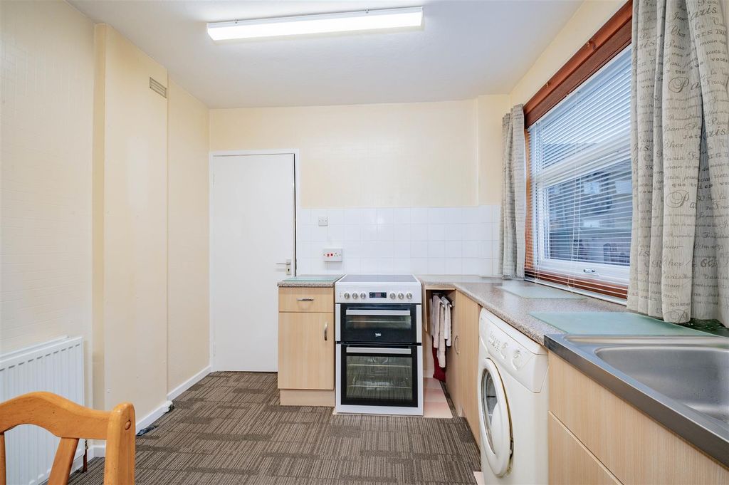 Additional image 5 of 3 bed semi-detached house for saleHelmsdale Crescent, Dundee DD3
