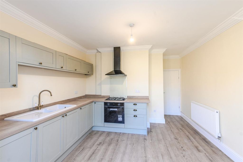 Additional image 4 of 5 bed terraced house for saleRomilly Road, Barry CF62