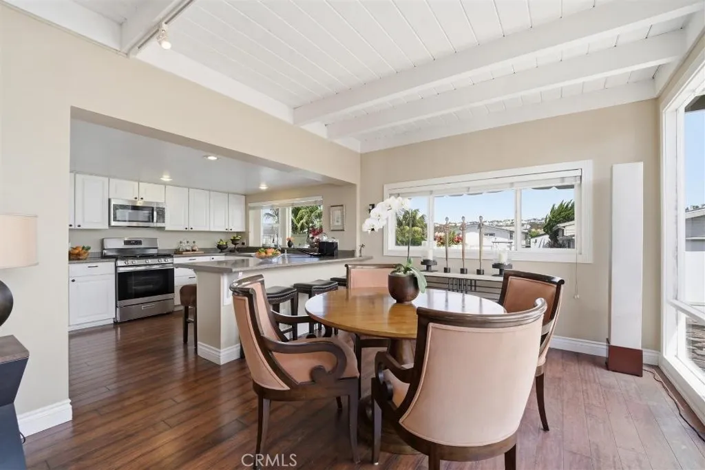 Additional image 45 of 59 Saratoga, Newport Beach, CA 92660