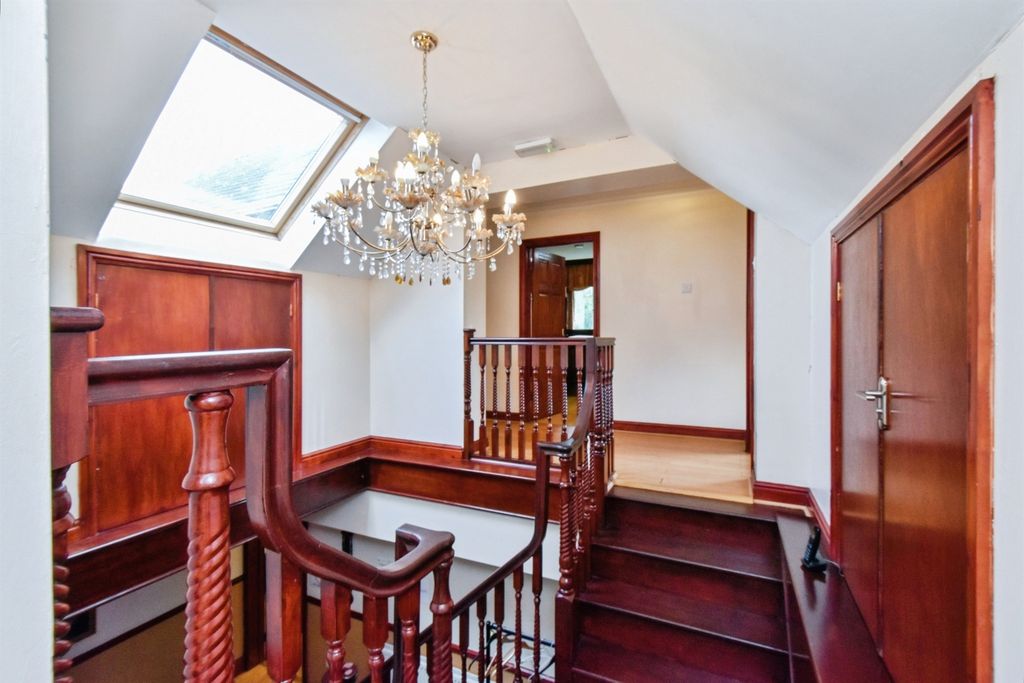 Additional image 9 of 6 bed property to rentTabernacle Road, Ammanford SA18