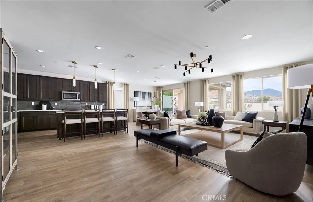 Additional image 9 of 4021 Hudson Lane, Lake Elsinore, CA 92530