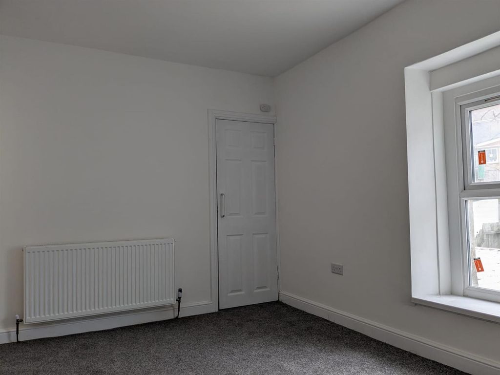 Additional image 10 of 3 bed terraced house to rentNewport Road, Cwmcarn, Newport NP11
