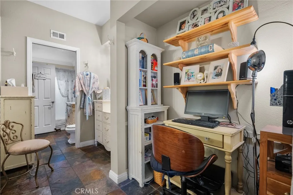 Additional image 47 of 24029 Arroyo Park Drive Unit 7, Valencia, CA 91355