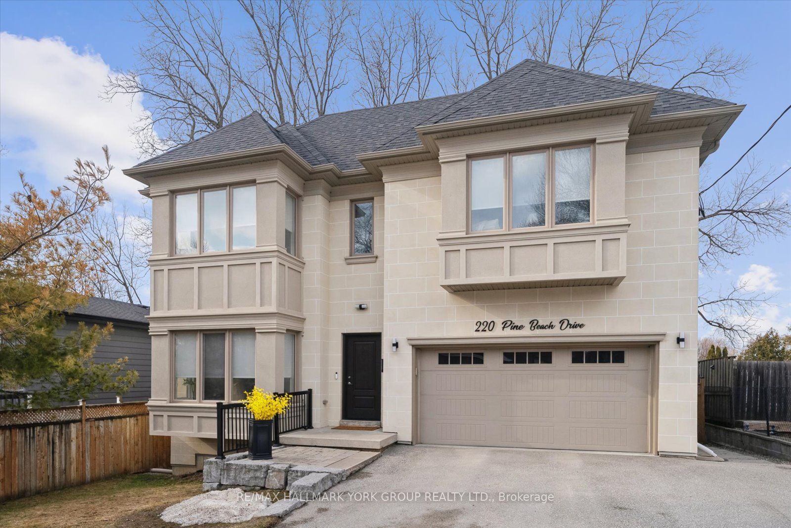 220 Pine Beach Drive, Georgina, ON, L4P 2V5