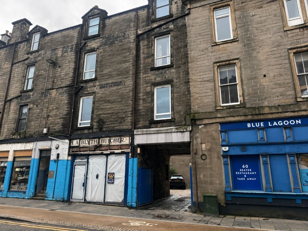 2 bed flat to rentUpper Craigs, Stirling Town, Stirling FK8