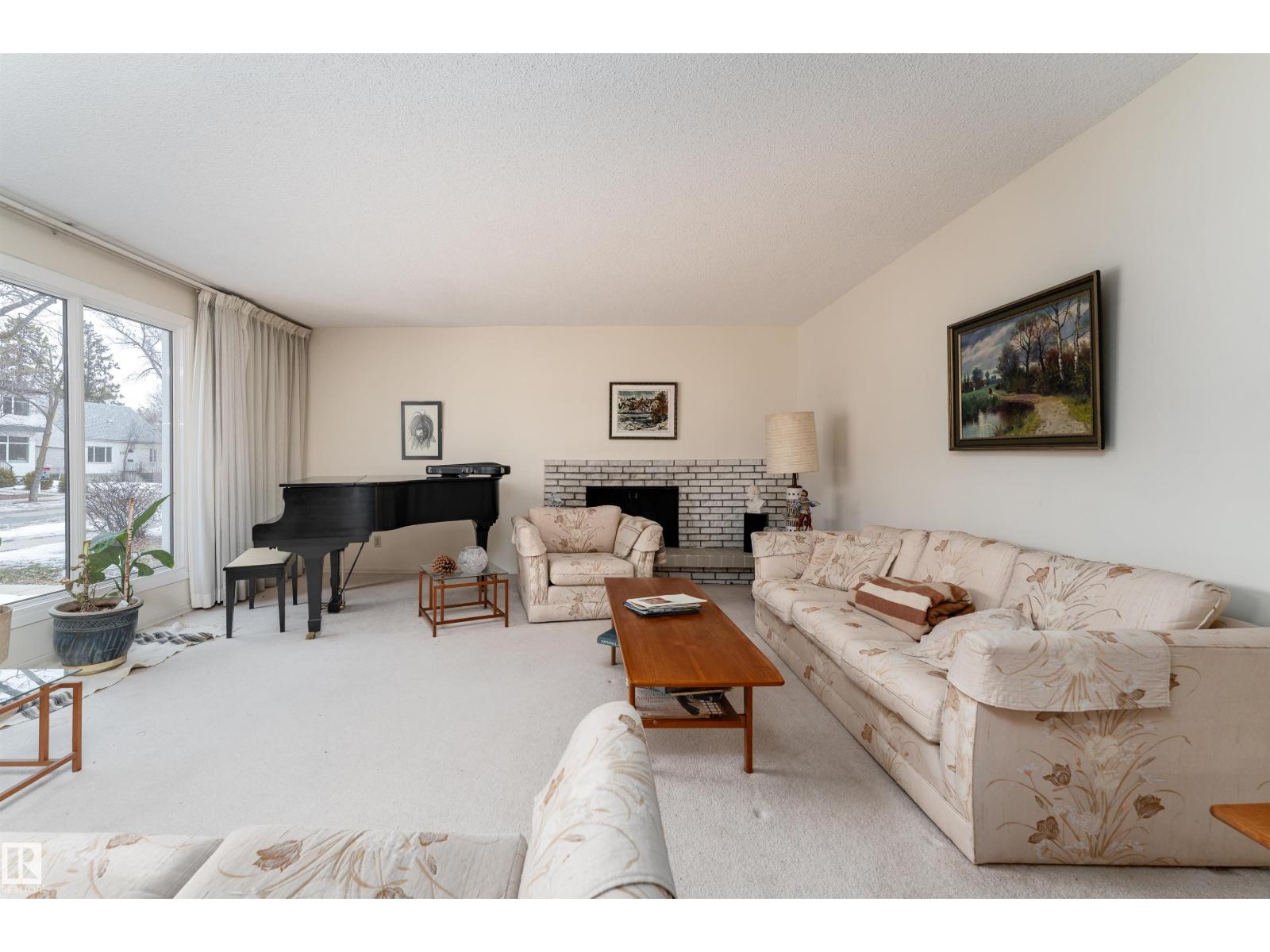 Additional image 4 of 11315 75 Avenue NW, Edmonton, AB, T6G0H6