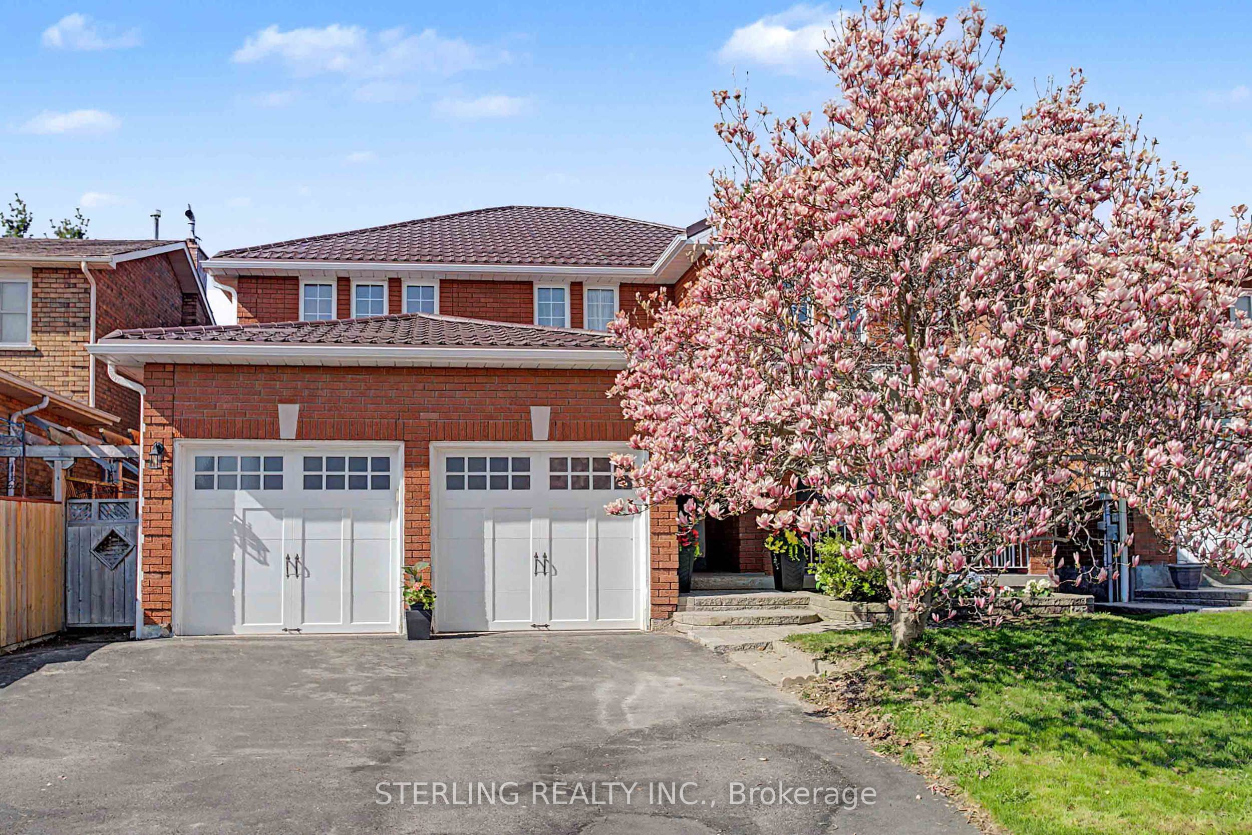 72 Sunforest Drive, Brampton, ON, L6Z 3Z5 photo 2