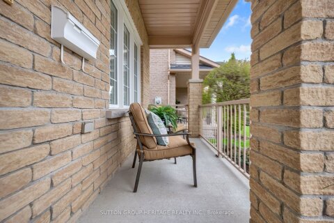 Additional image 8 of 951 Barbados Street, Oshawa, ON, L1J 0A6