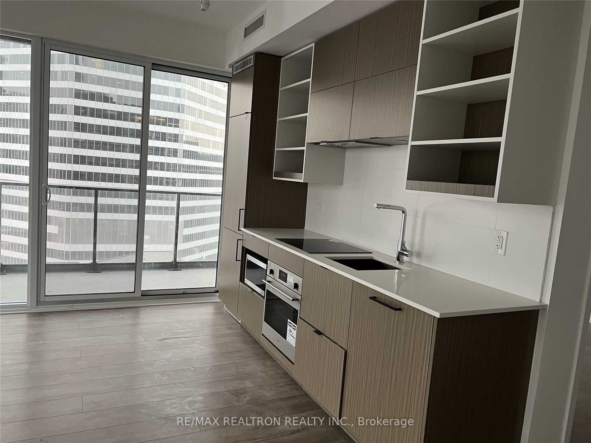 Additional image 3 of 2203-20 Edward Street, Toronto, ON, M5G 1C9