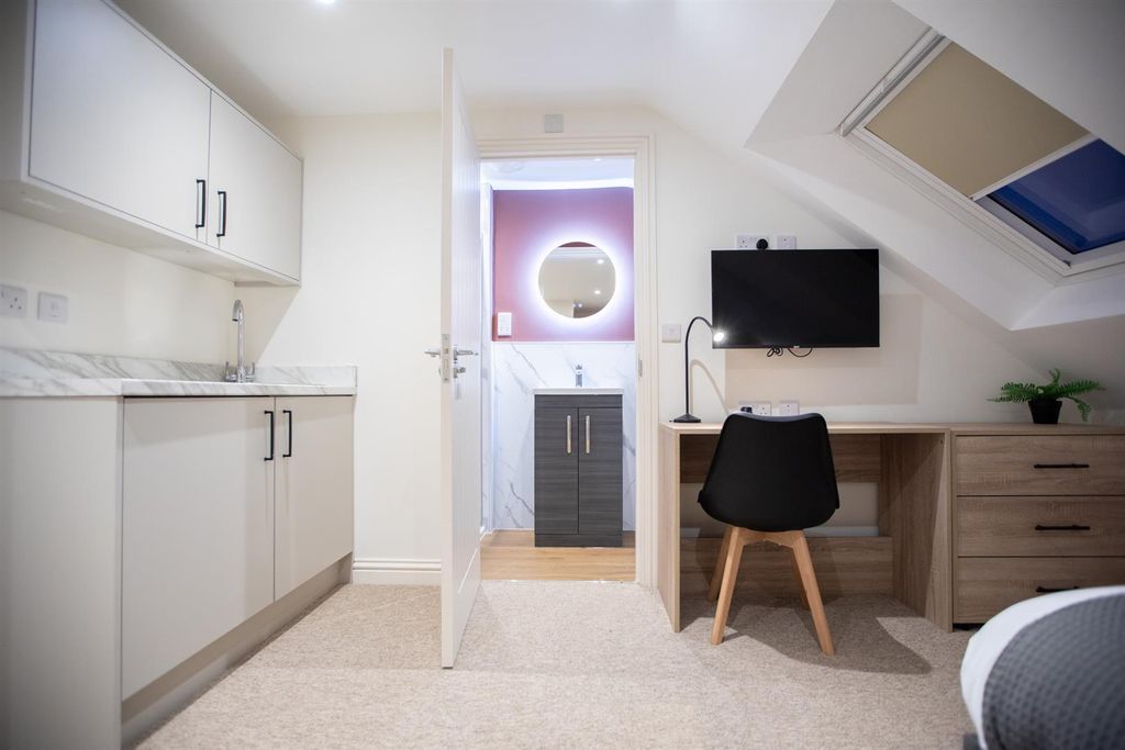 Additional image 9 of 6 bed shared accommodation to rentHarrow Road, Bristol BS4
