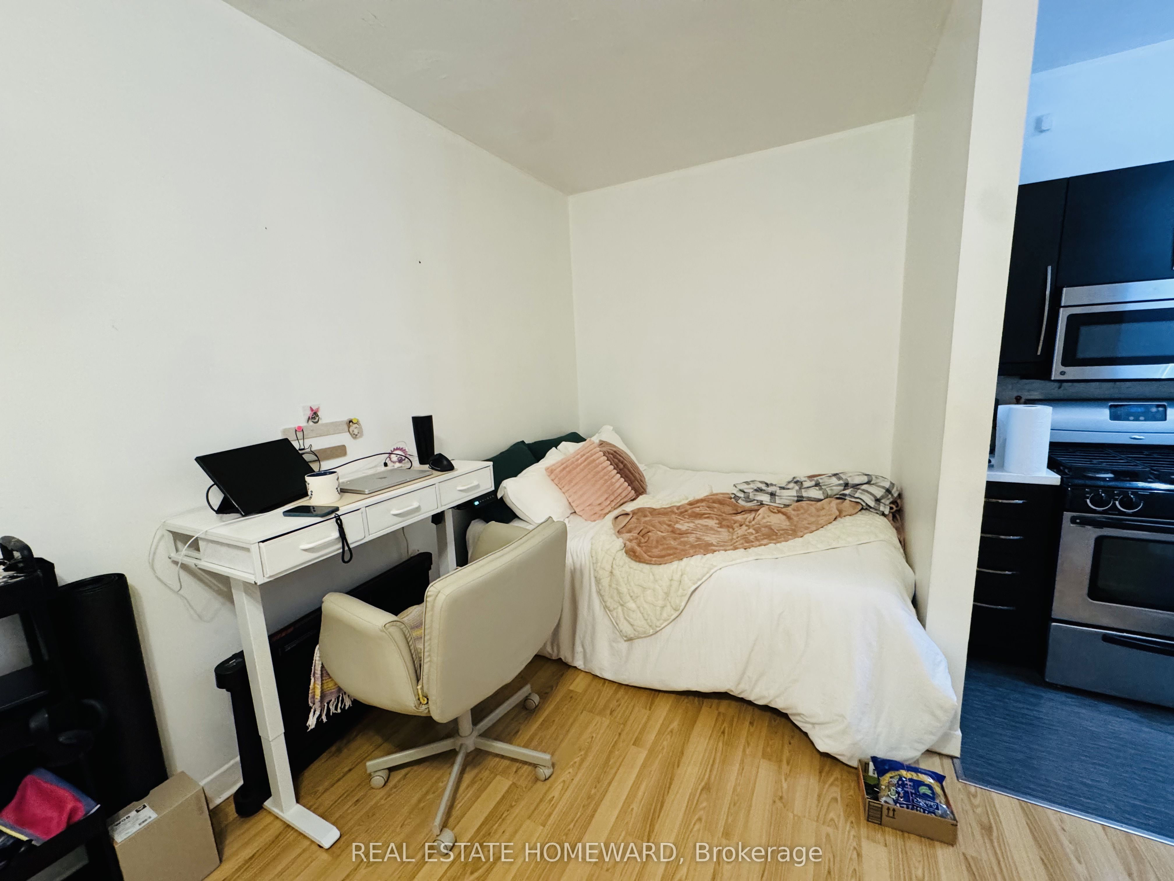 Additional image 5 of A3-426 Markham Street, Toronto, ON, M6G 2L2