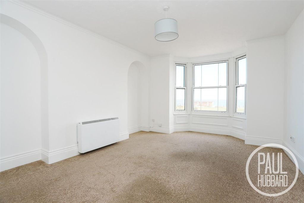 Additional image 3 of 1 bed flat to rentMarine Parade, Lowestoft NR33