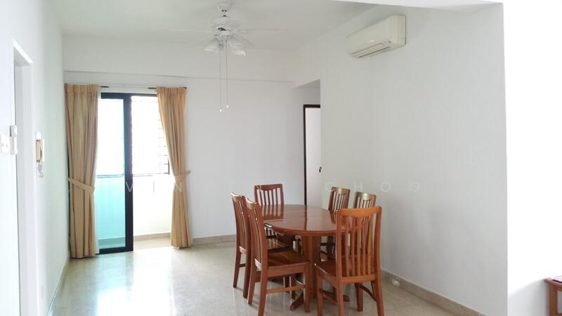 370D Alexandra Road photo 2