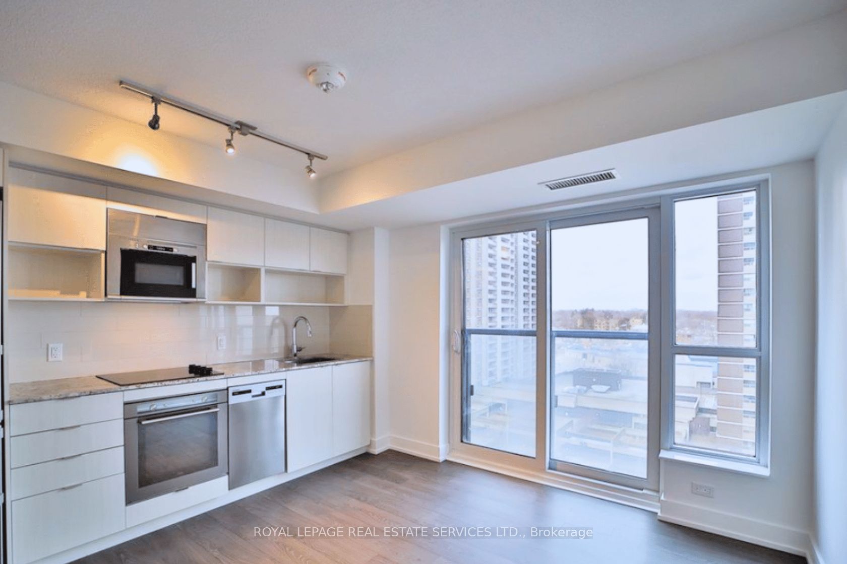 Additional image 5 of 803-7 Mabelle Avenue, Toronto, ON, M9A 4Y1
