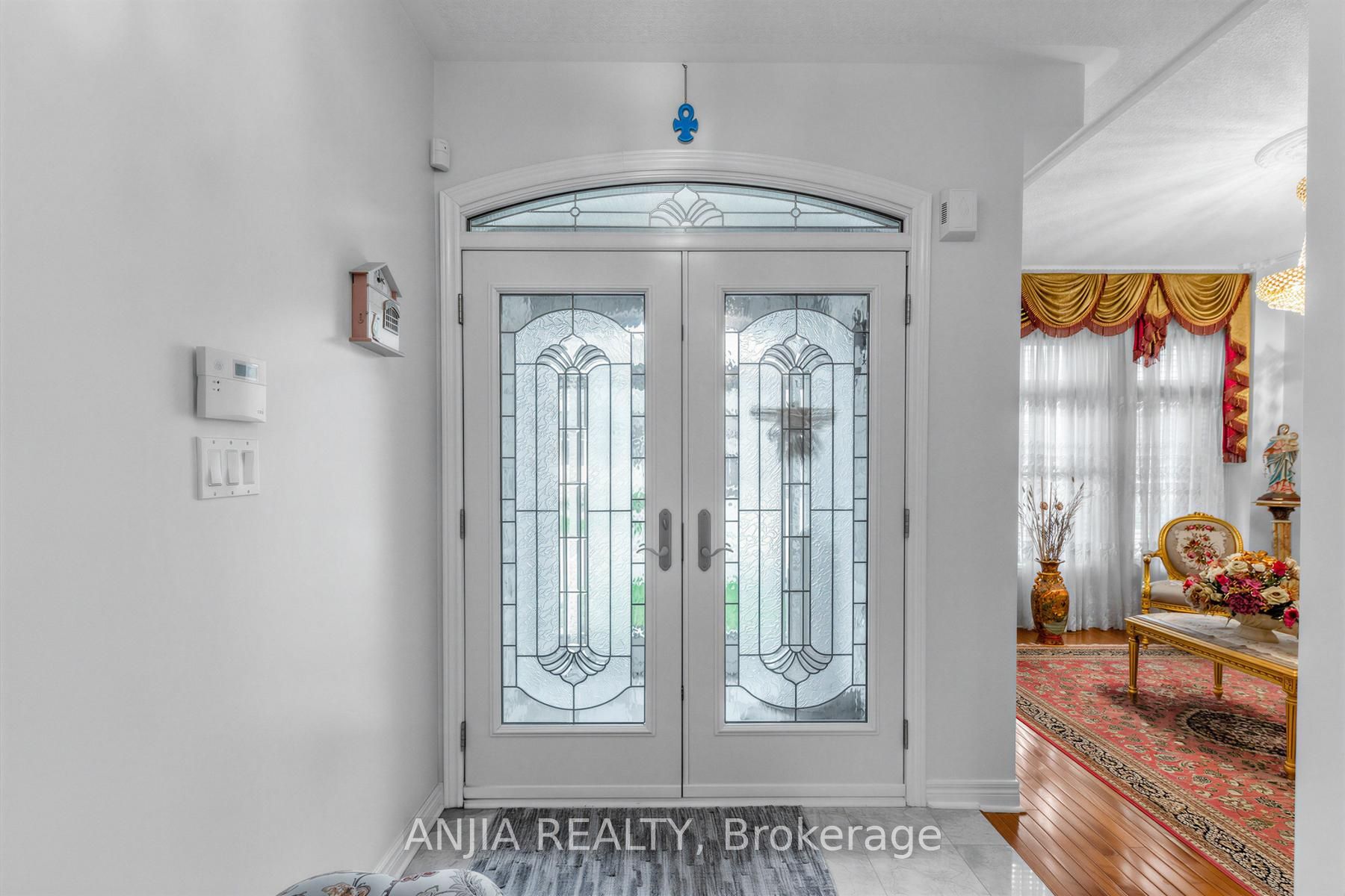 54 Stoneheath Crescent, Markham, ON, L6C 2K9 photo 2