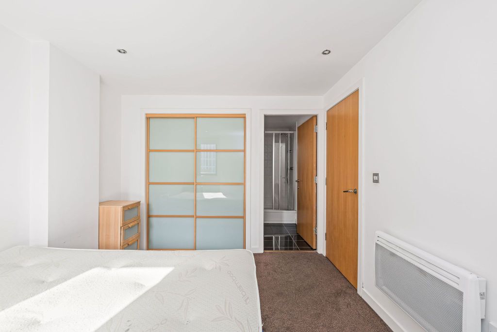 Additional image 21 of 2 bed flat for saleFlat 8/3, 72 Lancefield Quay, Glasgow G3