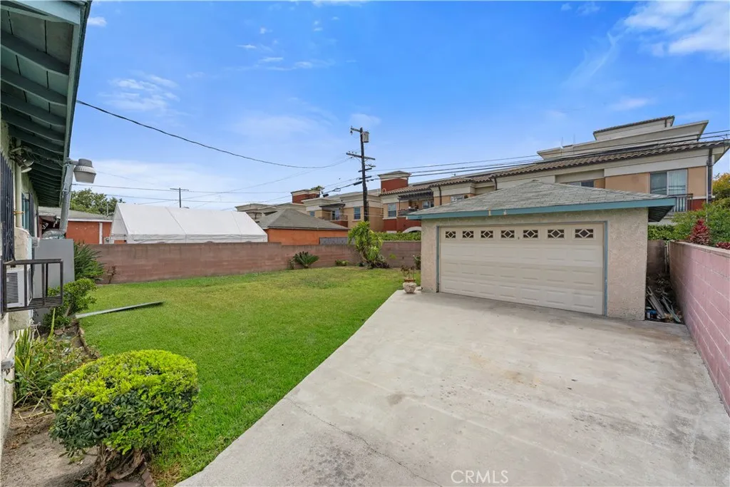 Additional image 24 of 10425 Pace Ave, Los Angeles, CA 90002