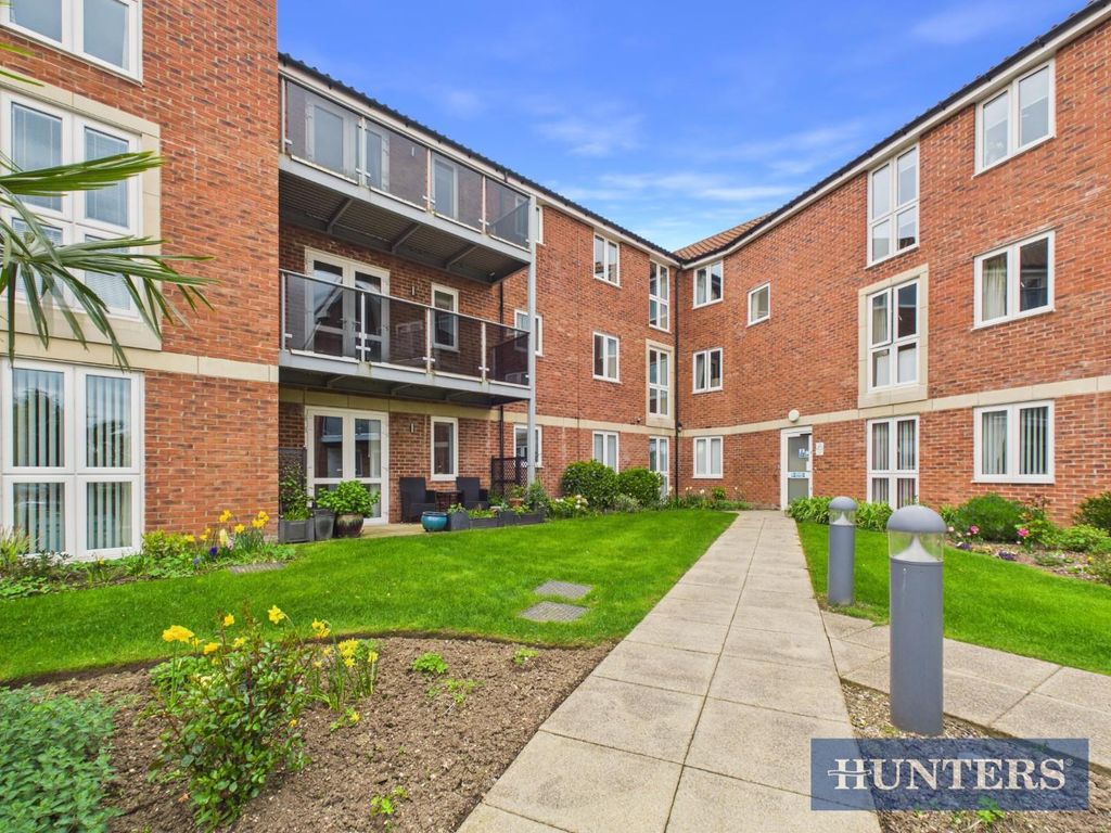 Additional image 17 of 2 bed flat for saleMolescroft Road, Beverley HU17