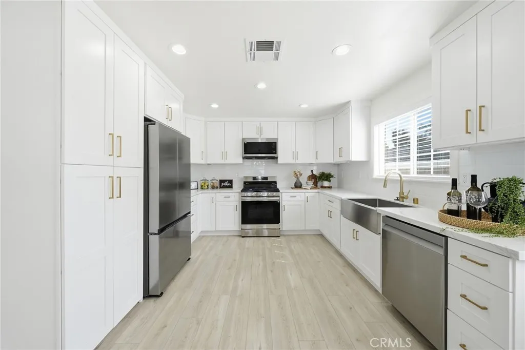 Additional image 74 of 305 N College Drive, La Habra, CA 90631