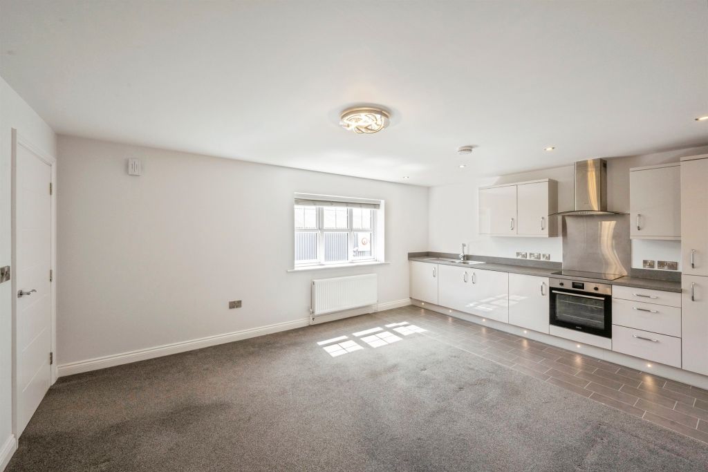 Additional image 2 of 1 bed flat for saleWaterloo Court, Scunthorpe DN17