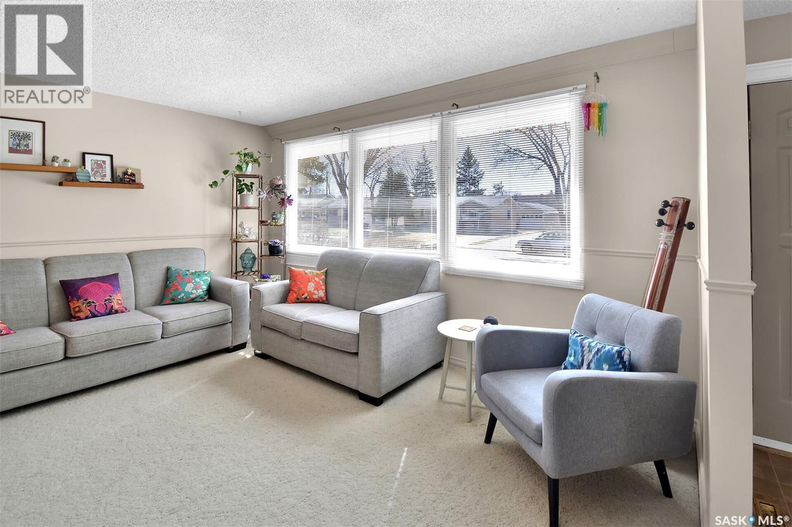 Additional image 5 of 63 Spinks Drive, Saskatoon, SK, S7H3X1