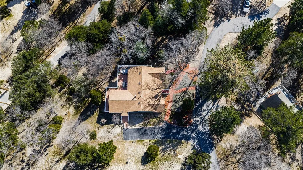 Additional image 65 of 1 Sunny Slope Dr, Running Springs, CA 92382