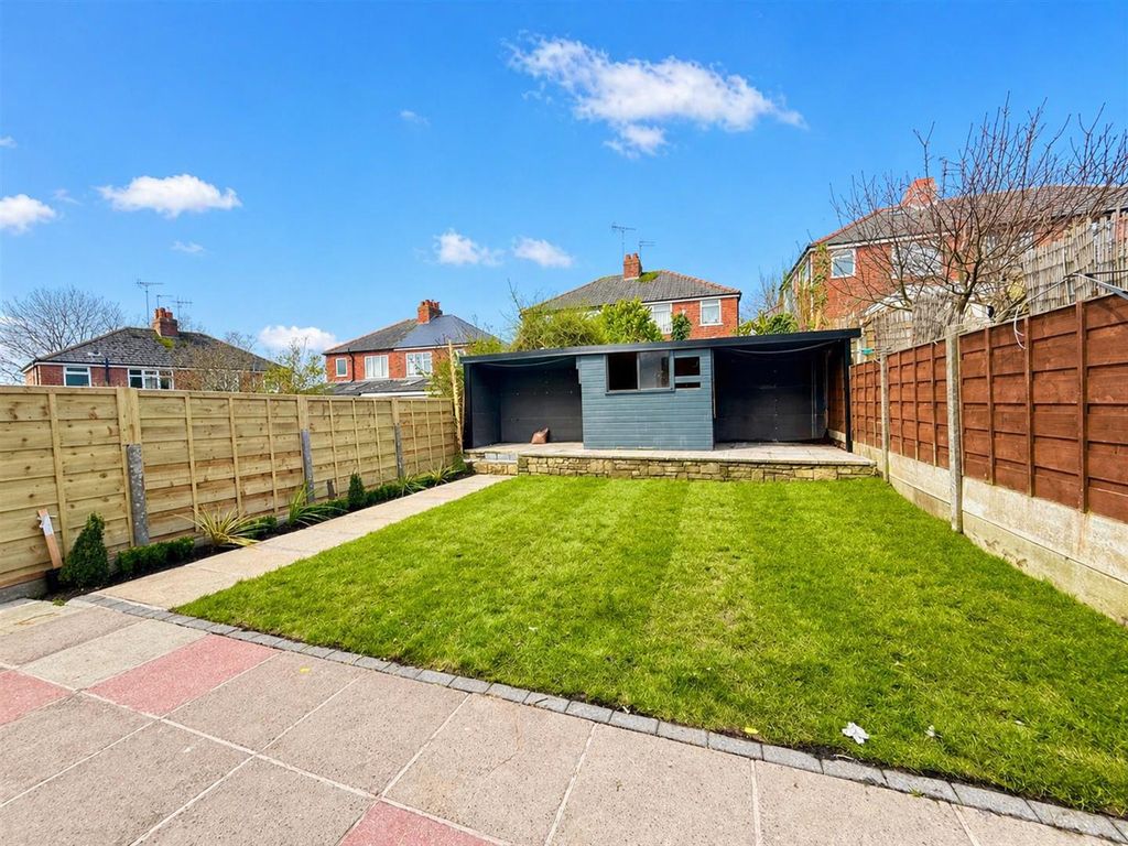 Additional image 4 of 3 bed semi-detached house to rentWaldon Road, Macclesfield SK11