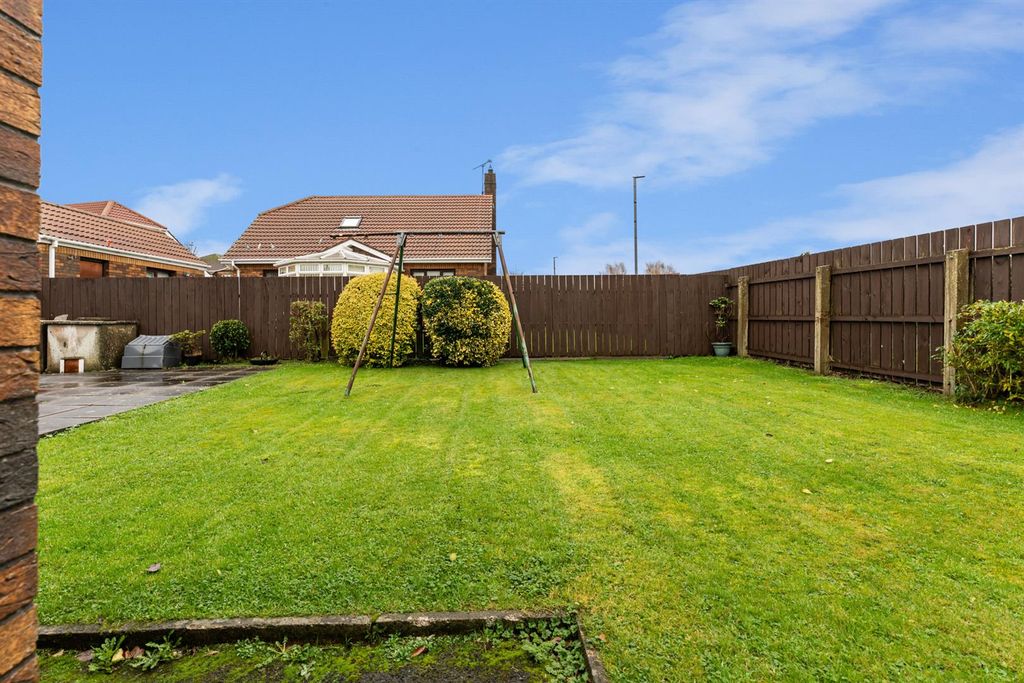 Additional image 15 of 2 bed property for sale10 Oakland Grove, Ballynahinch BT24