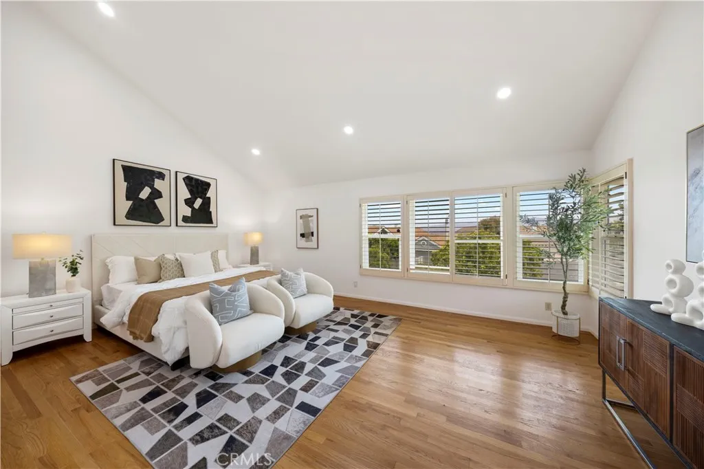 Additional image 28 of 2 Saros Unit 70, Irvine, CA 92603