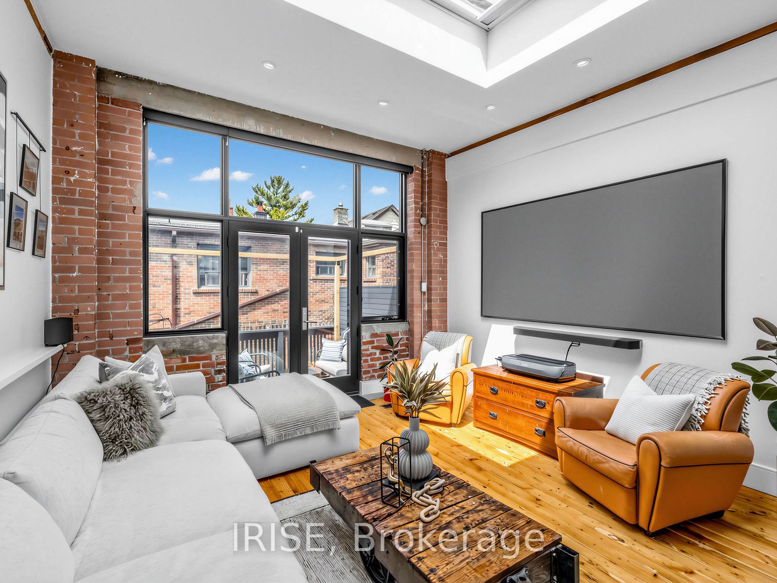 Additional image 4 of 3-200 Clinton Street, Toronto, ON, M6G 2Y5