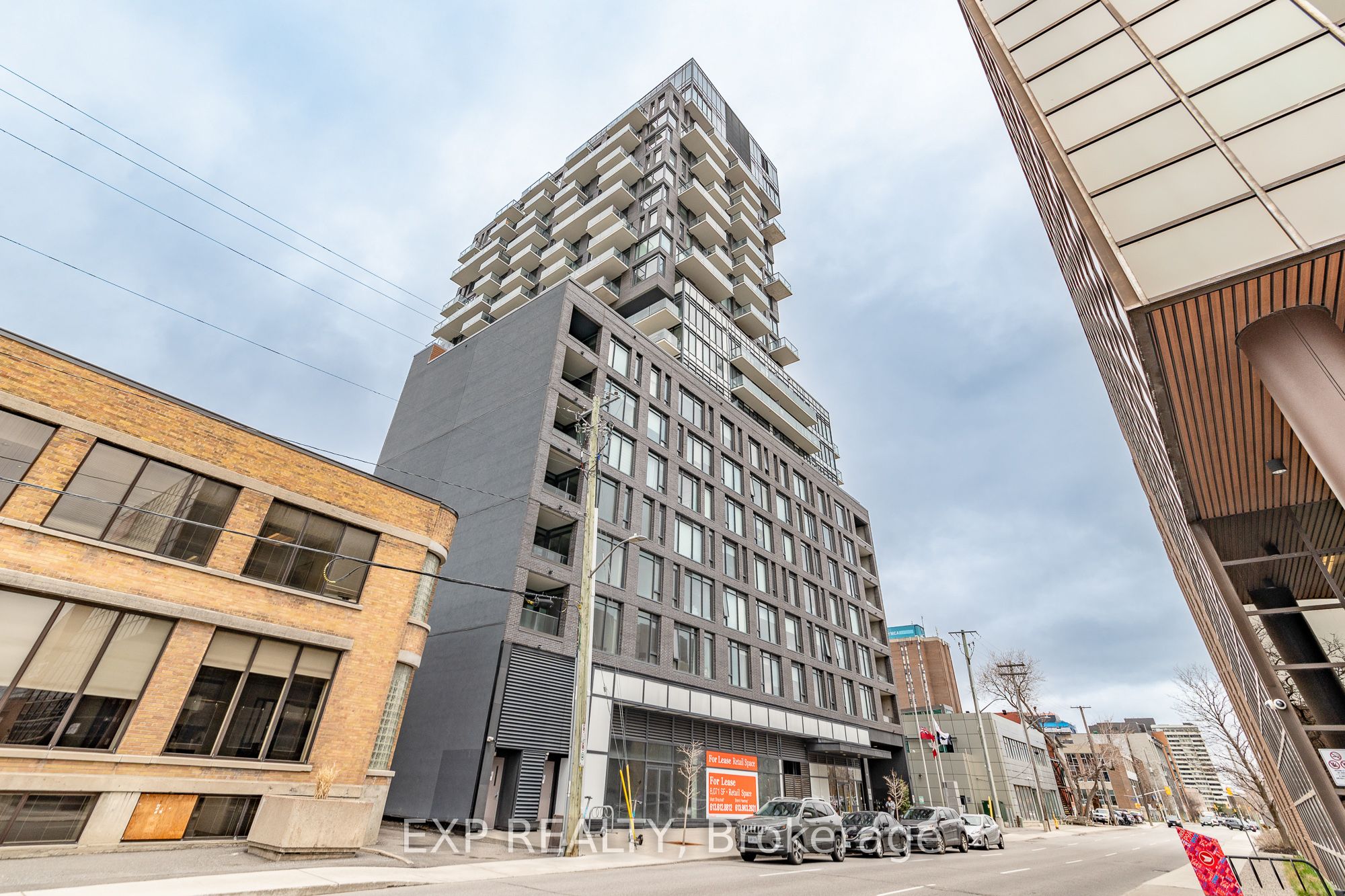 1102-203 Catherine Street, Ottawa, ON, K2P 1J5