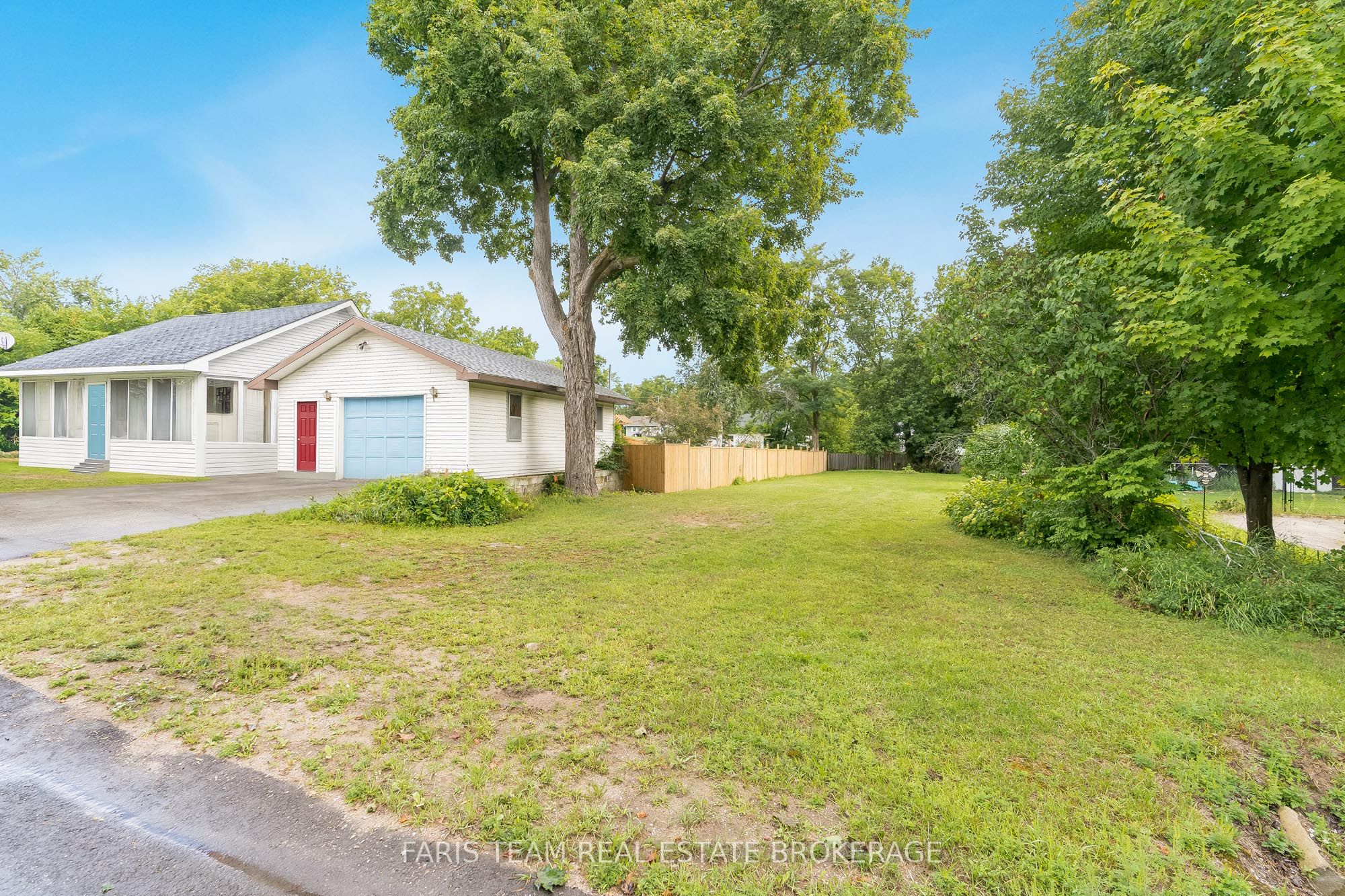 Additional image 3 of 305 Ouida Street, Tay, ON, L0K 2C0