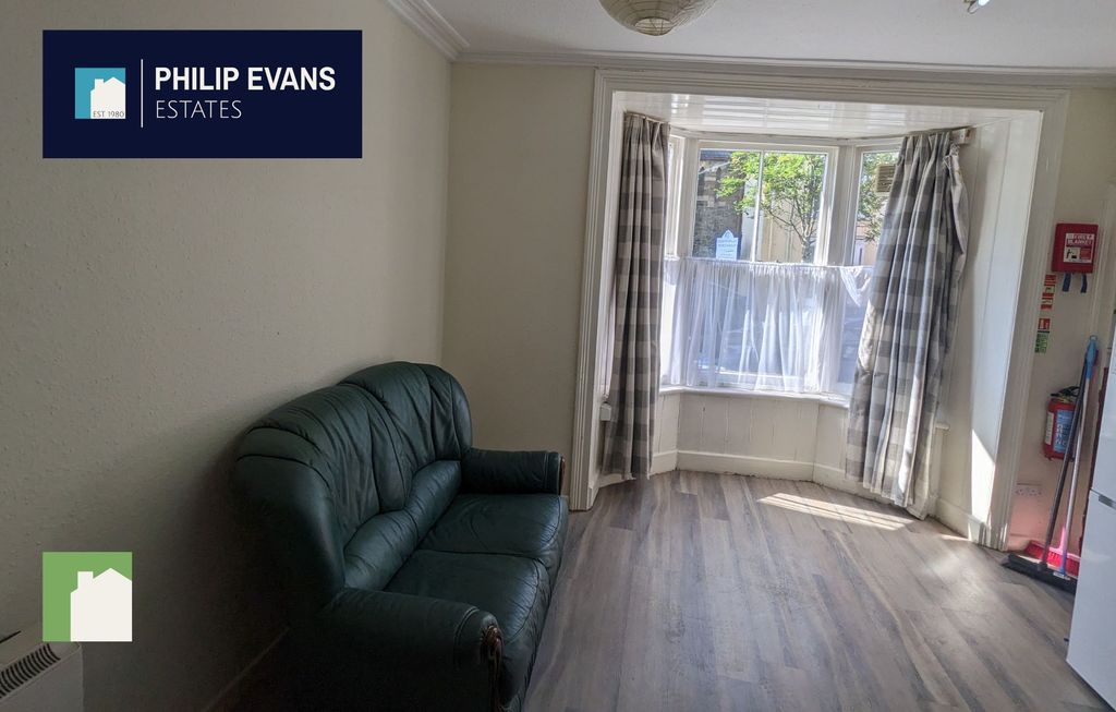 Additional image 2 of 1 bed flat to rentPortland Street, Aberystwyth SY23