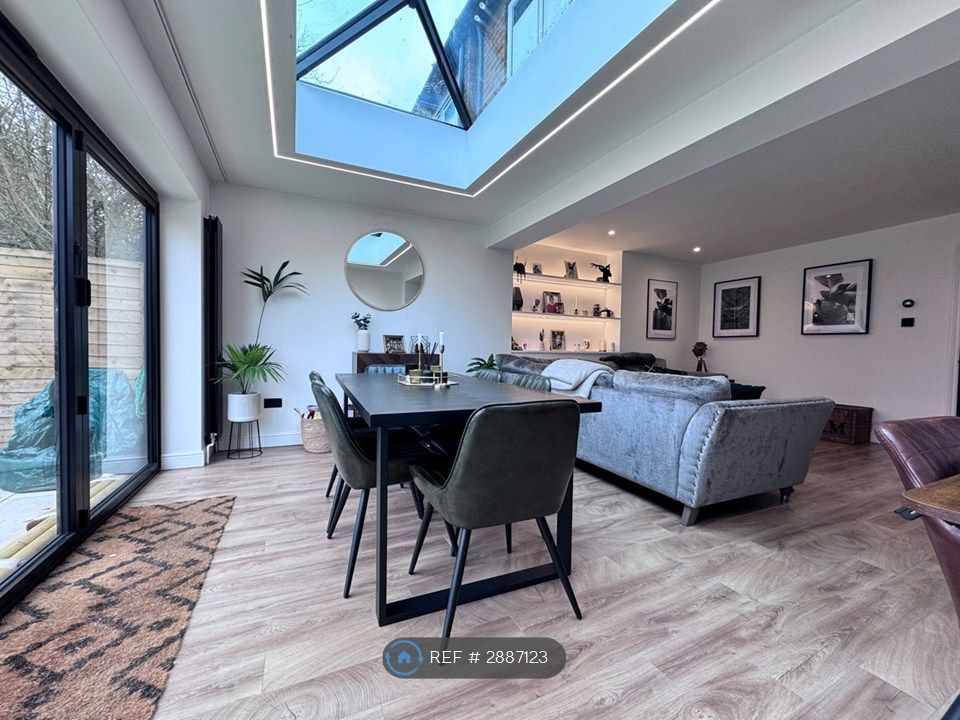 Additional image 8 of 3 bed semi-detached house to rentFokerham Road, Thatcham RG19