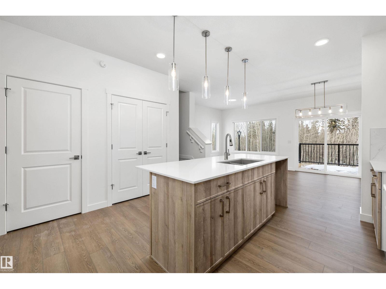 Additional image 6 of 1062 Cristall Crescent SW, Edmonton, AB, T6W5S6